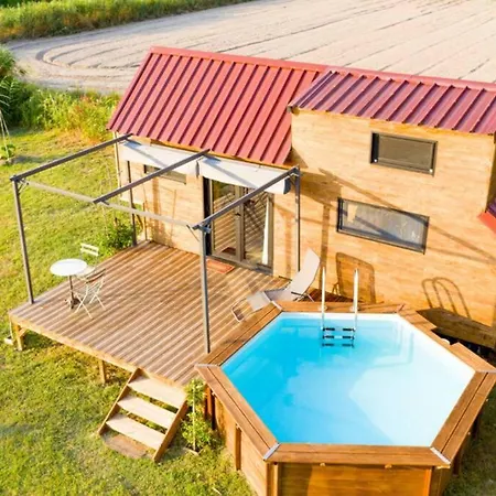 Myinsolite - Tiny-house, Jacuzzi, Brasero, Piscine * 艾格-莫尔特