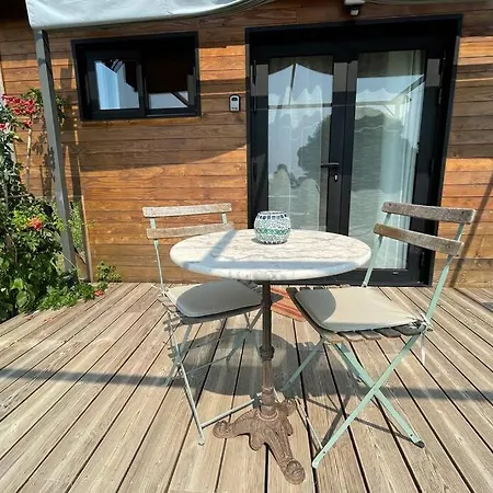 Myinsolite - Tiny-house, Jacuzzi, Brasero, Piscine * エーグ・モルト