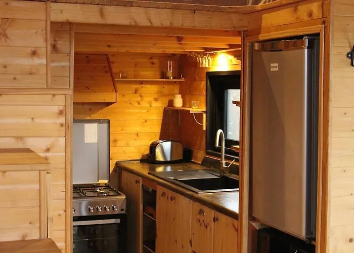 Myinsolite - Tiny-house, Jacuzzi, Brasero, Piscine Chalé *